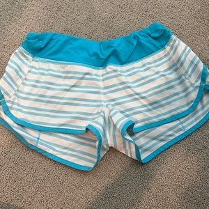 Size 6 Lulu shorts